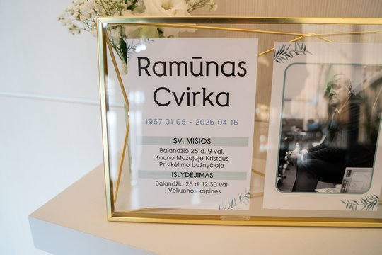 Kaune atsisveikinama su krepšinio treneriu Ramūnu Cvirka