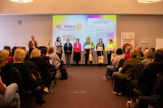 Trečią kartą vykstanti „Vaikų gerovės asamblėja“ subūrė vaikų dienos centrų darbuotojus