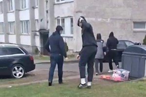 Protesto prieš migrantus rengėjai tikina Vilniuje patyrę 4 užpuolikų smurtą