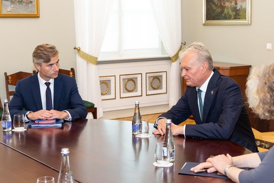 G. Nausėda ir K. Budrys pasmerkė išpuolį Vašingtone