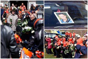 Atsisveikinti su M. Sadausku plūdę artimieji ir kolegos klausia: „Justina, ar tu žinai, ką padarei savo vaikams?“