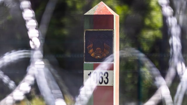 Rekordinė nakties pasienyje su Lietuva akimirkos: užfiksavo didžiausią šiemet migrantų būrį