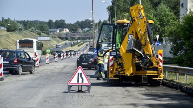 Nauja iniciatyva gerinant kelių infrastruktūrą: investicijas skirs kritinės būklės tiltams ir viadukams