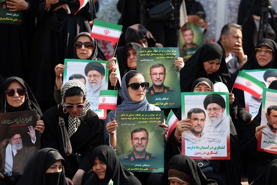 Karas Irane. D. Trumpas užsipuolė F. Merzą: jis nežino, ką kalba