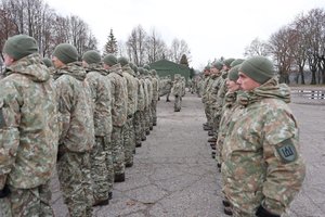 Karo komendantūros sparčiai auga – didėja žmonių skaičius ir pasirengimo lygis