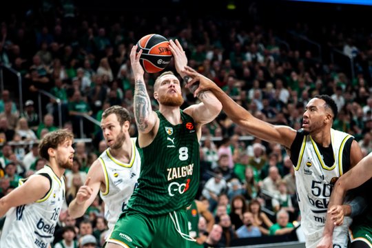 Testas. Ką žinote apie šio sezono „Fenerbahce“ krepšinio komandą? 