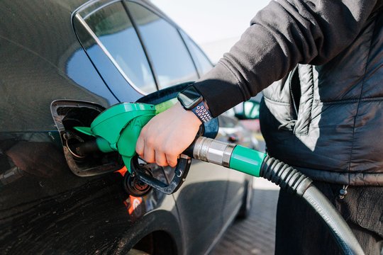 Naujausi skaičiai: skelbia, kiek šalyje brango dyzelinas ir benzinas