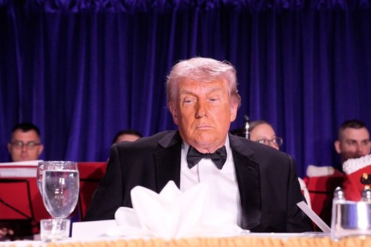 Į šaulio šūvius pažvelgė kitu kampu: D. Trumpas nepraleis progos pasinaudoti situacija