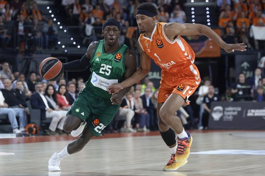 K. Nunno baudų metimai išplėšė „Panathinaikos“ pergalę