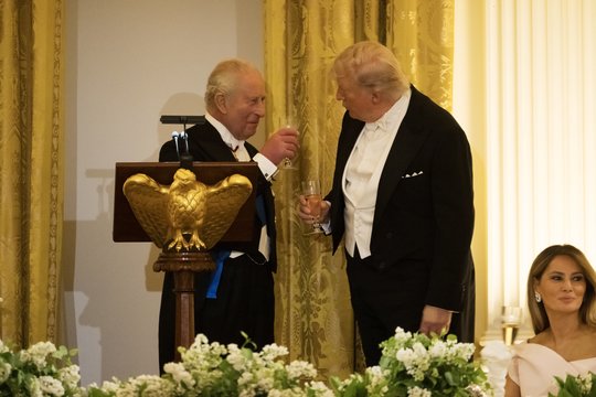 Karalius Karolis III pašiepė D. Trumpą