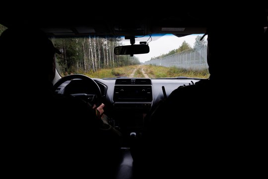 Pasienyje su Baltarusija – neteisėtų migrantų antplūdis