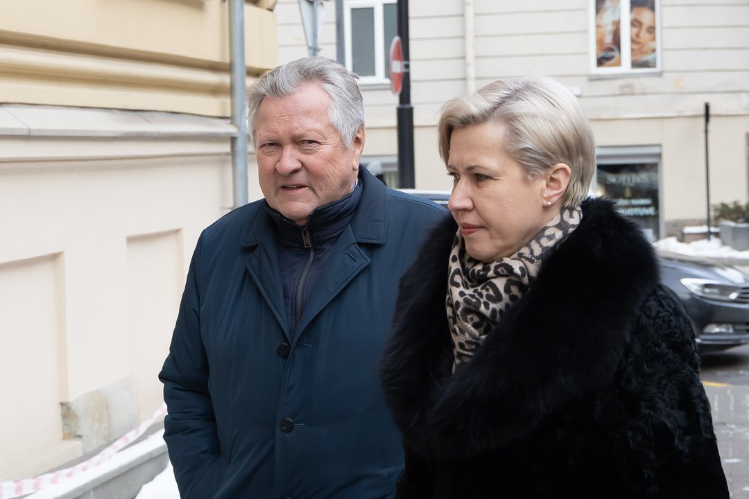 Žiniasklaida: buvęs ministras Kazys Starkevičius pripažino paėmęs kyšį