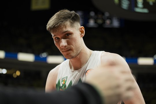 Po pralaimėjimo „Žalgirio“ rūbinėje – ir šypsenos