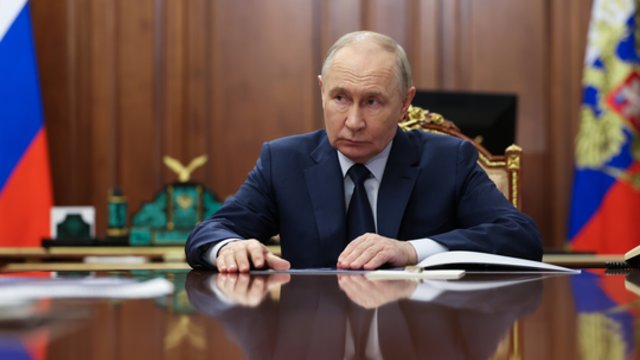 Iš V. Putino – kaltinimų lavina Ukrainai: susirūpino dėl padažnėjusių atakų Rusijoje