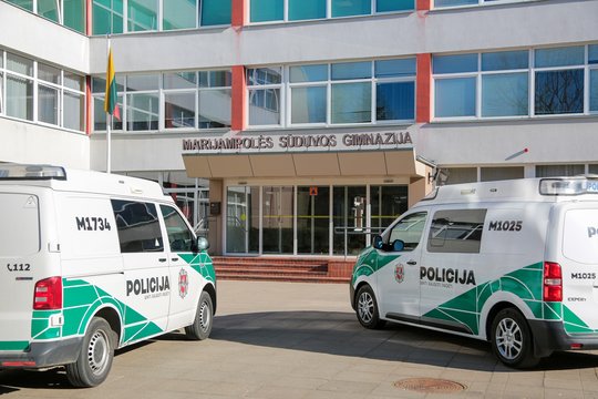 Ekspertė apie 17-mečio išpuolį Marijampolėje: „Mes mažiausiai tikimės, jog vaikai mokykloje bus užpulti“