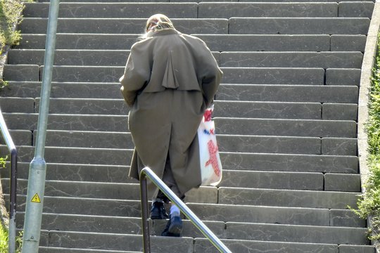 Seime kelią skinasi senjorams skirtas įstatymas: kas tiksliai keistųsi