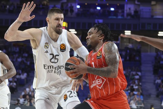 Eurolygos ketvirtfinalio starte „Real“ vos neprisižaidė, tačiau įveikė „Hapoel“