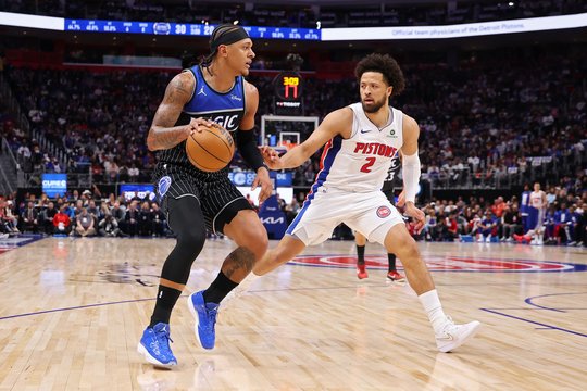 „Pistons“ ir „Magic“ rungtynėse – du neįtikėtini pirmųjų NBA šaukimų pasirodymai