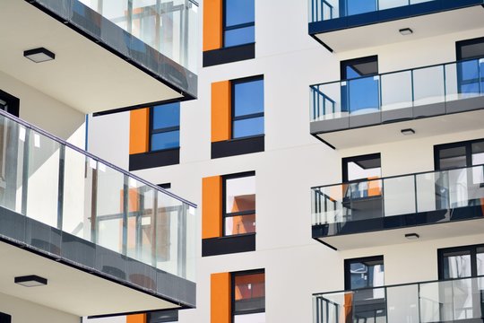 Nepaisant rekordinės 1200 butų pasiūlos per mėnesį, kainos toliau kyla