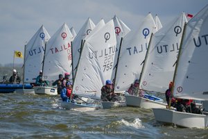 Nidoje startuoja tarptautinė „Baltic Sea Trophy“ regata: 100 dalyvių, stiprūs vėjai ir pakili nuotaika