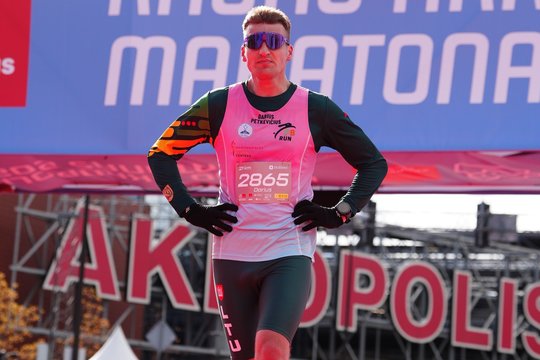 Kauno maratone – gelbėjimo operacija: tituluotas bėgikas rezultatą paaukojo dėl žmogaus gyvybės