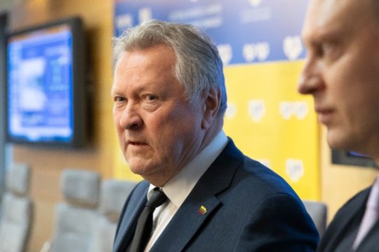 Pateikė pagrindines K. Starkevičiaus prisipažinimo klaidas: jis tą turėjo daryti iš karto