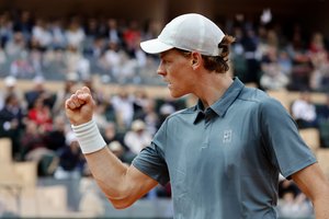 Dominuojantis J. Sinneris „Madrid Open“ finalą pasiekė per visą turnyrą pralaimėjęs vos vieną setą
