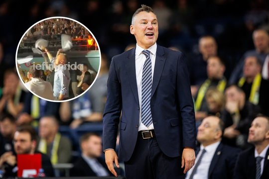 Rado laiko atsipalaiduoti: Šaras prieš išvyką į Kauną užfiksuotas besilinksminantis koncerte