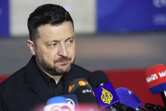  Ukraina smogia Rusijos naftos logistikai: atakuoti tanklaiviai ir terminalai