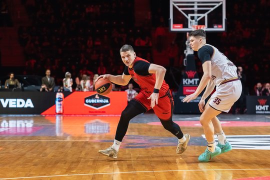 „Lietkabelis“ namuose siekia pergalės prieš „Rytą“