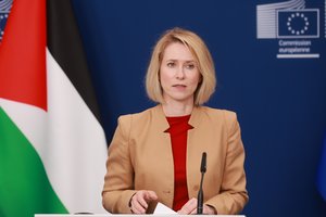 K. Kallas: netikėta, kad D. Trumpas apie karių skaičiaus mažinimą paskelbė šiuo metu