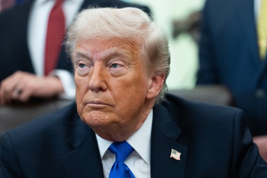 D. Trumpo juokelis apie pasitraukimą iš pareigų: užminė mįslę