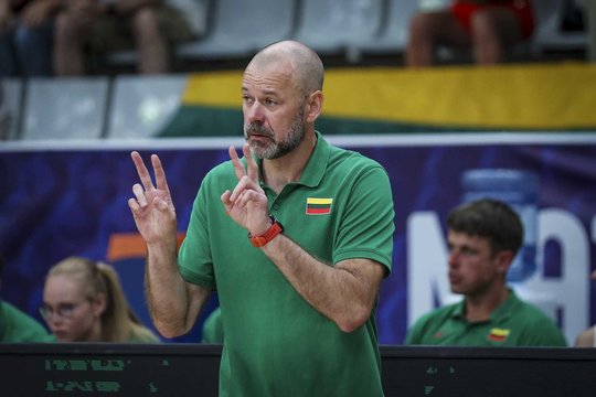 U20 Lietuvos merginų rinktinės treneris E. Ženevičius: „Mėgaujuosi adrenalino šuoliais“