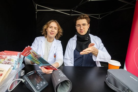 Žinomi kardiologai kreipėsi į žmones: rengia akciją, kviečia nemokamai pasitikrinti širdį