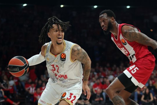 Nuostabus „Žalgirio“ taikinio pasirodymas neišgelbėjo: „Olympiakos“ – finalo ketverte