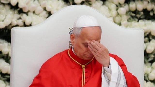 Karas Irane toliau kursto aistras tarp D. Trumpo ir Vatikano: pasisakė popiežius Leonas XIV