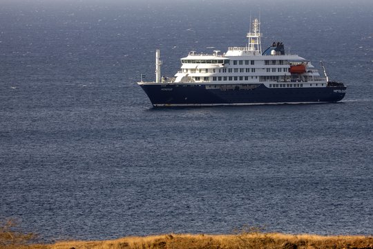 Ispanija leido kruiziniam laivui, kuriame fiksuota hantaviruso atvejų, švartuotis Kanarų salose