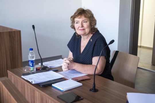 Buvusią sveikatos apsaugos viceministrę L. Jaruševičienei už piktnaudžiavimą prašoma nubausti 32 tūkst. eurų bauda