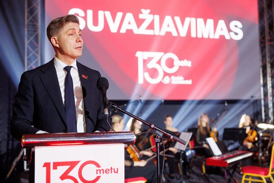 LSDP poll: potential voters' opinions on coalition with Nemuno Aušra split into two camps