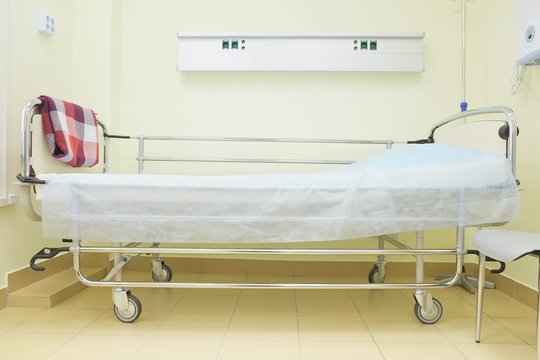 Ligoninės priėmime dvi valandas pagalbos laukusi moteris: „Netelpa į sveiko proto ribas“