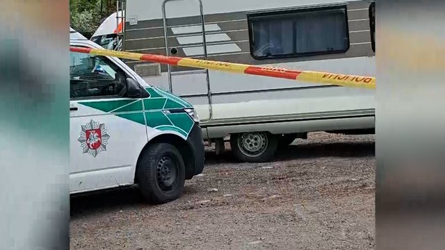 Užfiksavo sujudimą atokioje sostinės gatvėje: rastas vyras peršauta galva