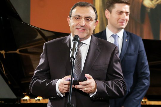 Archyvų valymas – istorinės tiesos klastojimas
