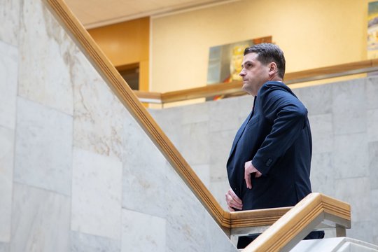 Po plakato skandalo – tyrimas dėl R. Žemaitaičio: prakalbo ir nukentėjusioji