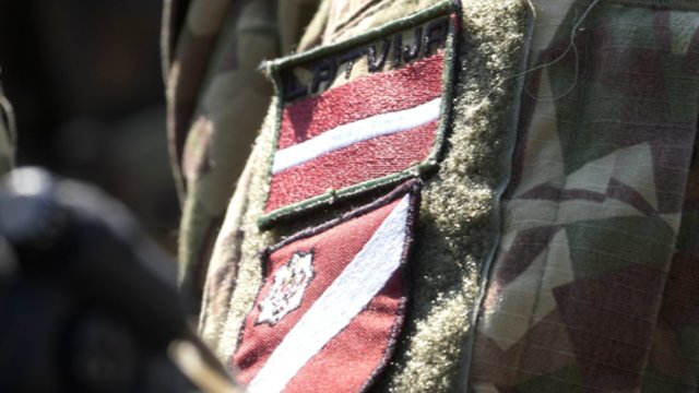 Po drono incidento Latvijos gynybos ministerijai teko aiškintis: ministras prakalbo apie atsistatydinimą