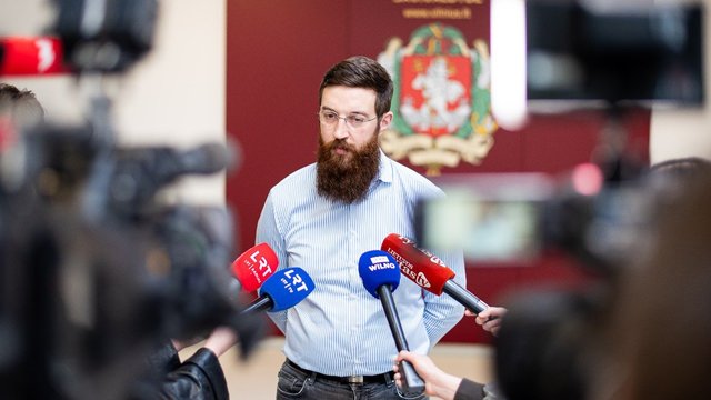 S. Malinauskas pasidomėjo, kas slypi už A. Bužinsko kratų: akivaizdu viena