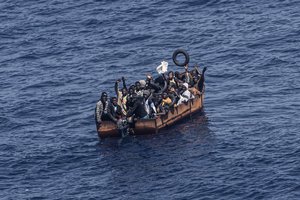 Prie Malaizijos krantų nuskendus migrantų laivui dingo 14 žmonių, 23 buvo išgelbėti