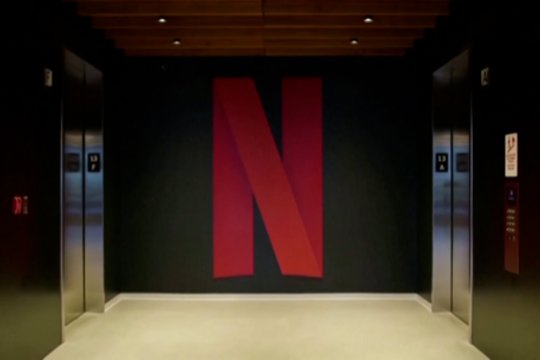 „Netflix“ – nemalonumai dėl šnipinėjimo: daugelį metų sekė ir pardavinėjo žmonių įpročius