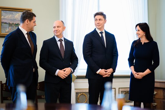 Koalicijos partneriai skirtingai vertina LSDP lyderio idėją pasirašyti partijų susitarimą dėl demografijos
