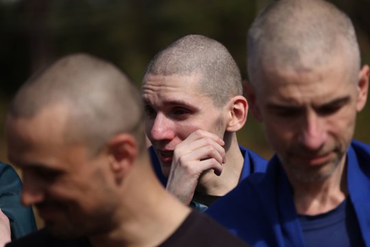 Aiškėja, kas vyksta Rusijos kalėjimuose: ukrainiečių belaisvius kankina be gailesčio