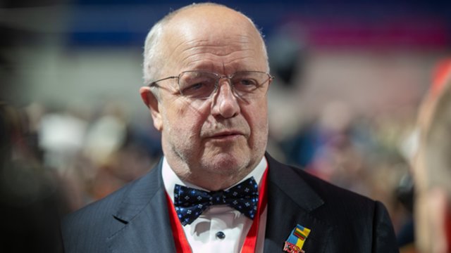 J. Olekas džiaugiasi iniciatyvų nauda: dėl jų gimė daugiau naujagimių 